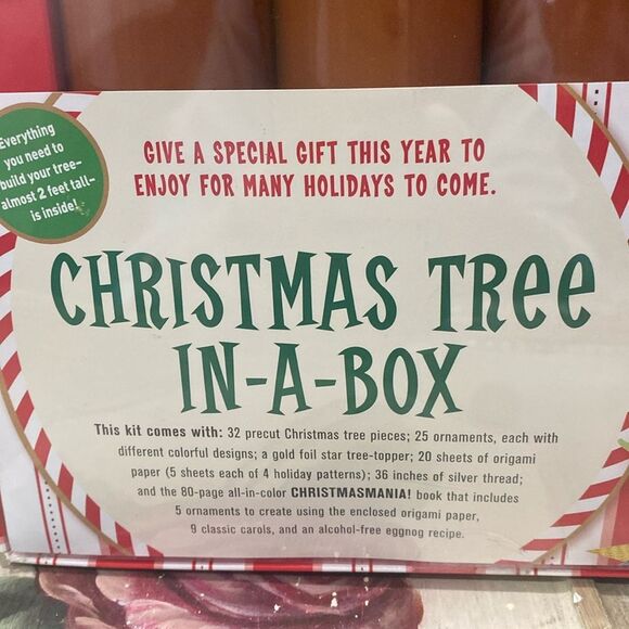 Kohl’s Christmas Tree in a Box 2 Foot Tree Decorations Book Oragami Paper - Picture 2 of 11